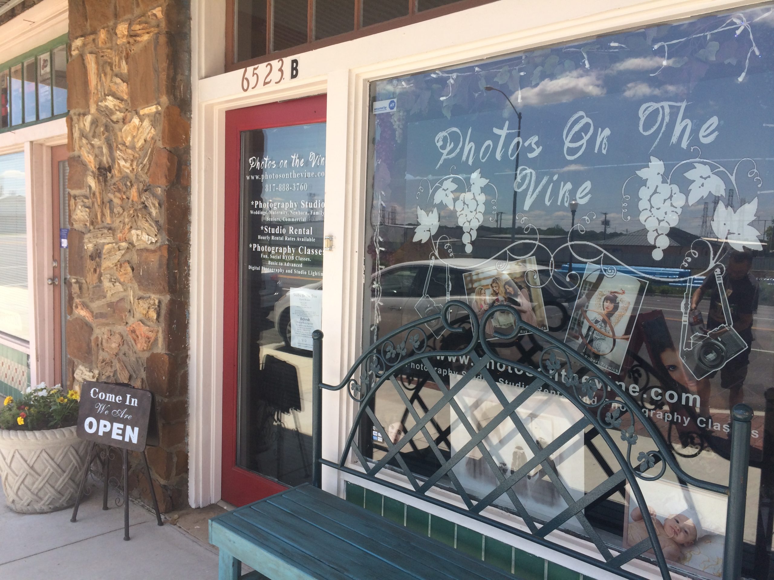 Meet our other half, Photos On The Vine…